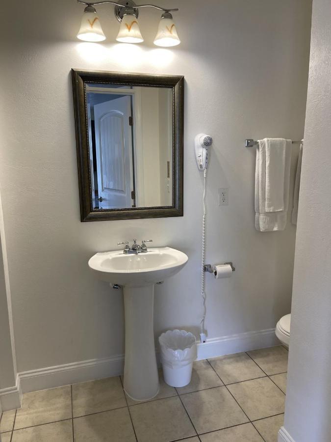 ברייסון סיטי Lake Front Hotel מראה חיצוני תמונה